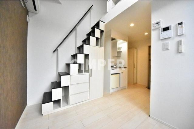 フリングホルニの物件内観写真