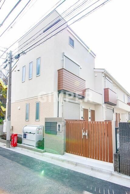 フォンターナ旭丘の物件外観写真