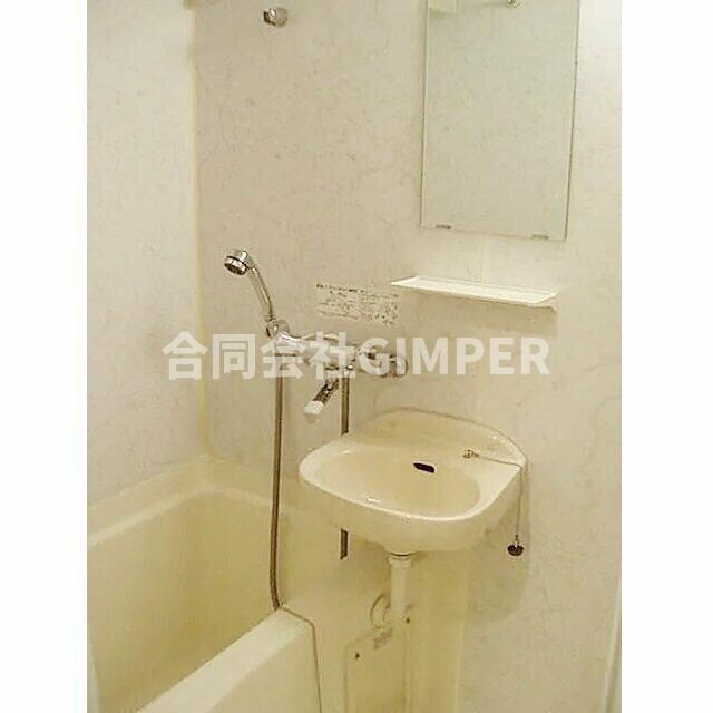 ルーブル豊玉参番館の物件内観写真