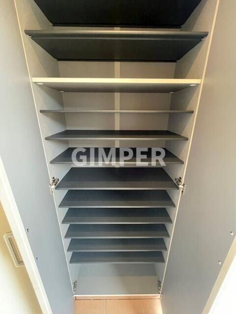 ゼルコーバの物件内観写真