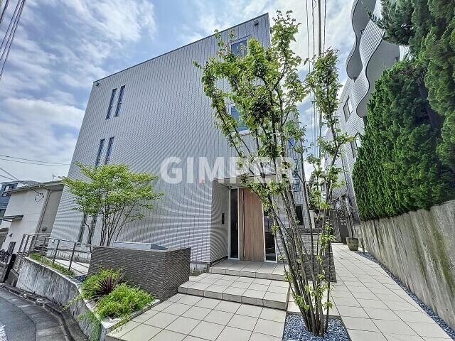 Ｌａｃｉｎｅ大塚の物件外観写真