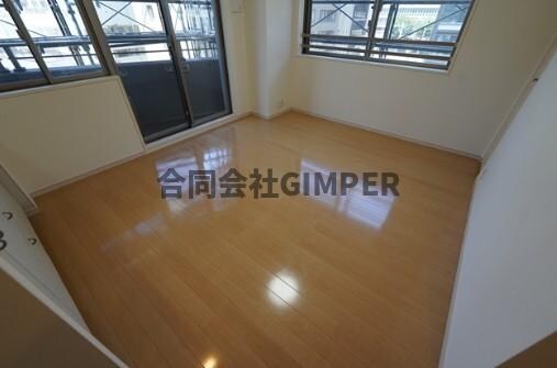 エスティメゾン四谷坂町の物件内観写真