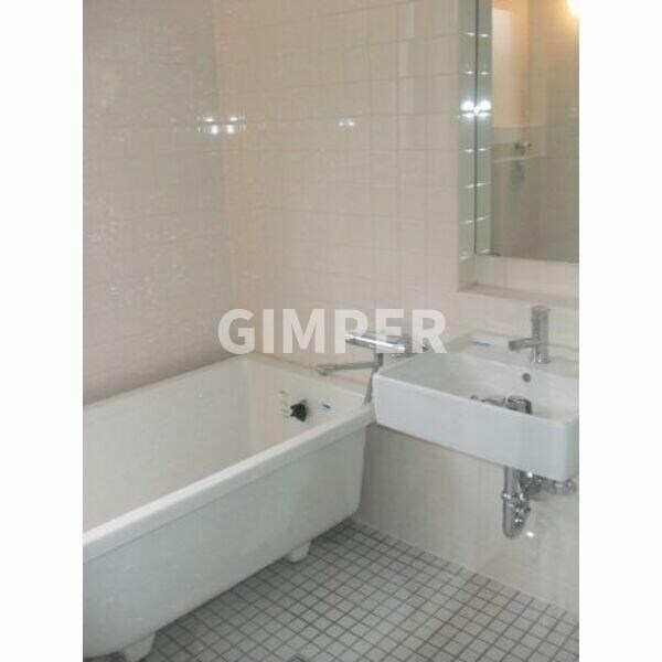 Ｐｅａｃｅ　（ピ－ス）の物件内観写真