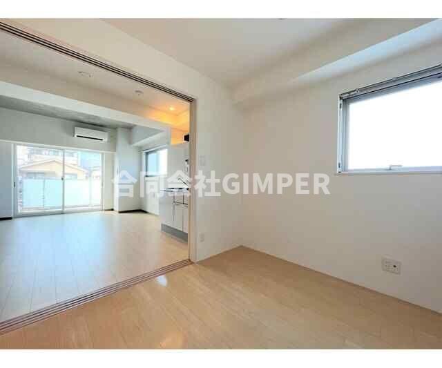 レジス飛鳥山公園の物件内観写真