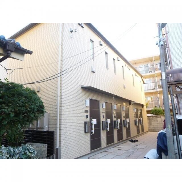 メゾン　エクリュの物件外観写真