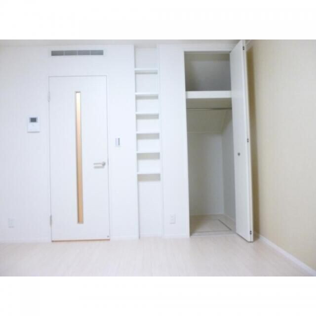 メゾン　エクリュの物件内観写真