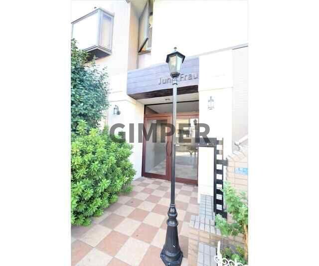 ユングフラウの物件外観写真