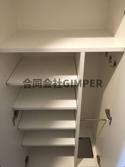 メイクスデザイン新宿の物件内観写真