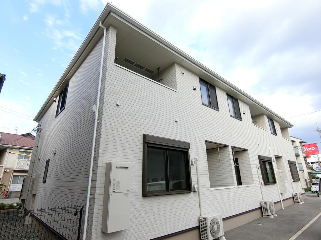 サンリットリヴァーの物件外観写真