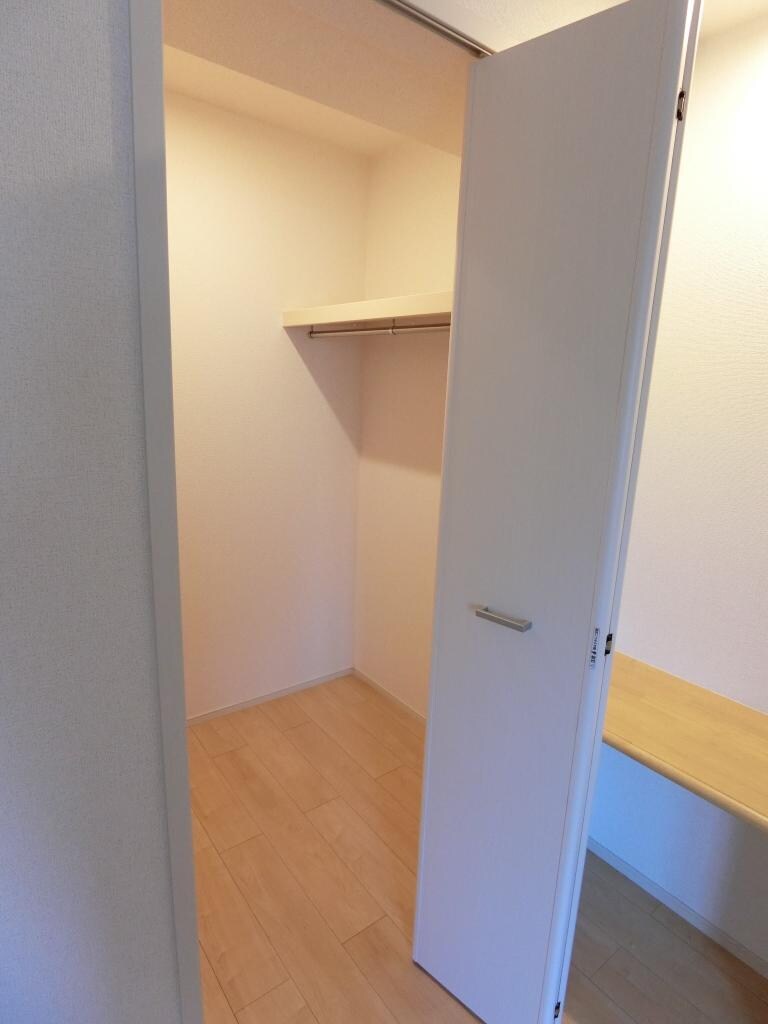 サンリットリヴァーの物件内観写真