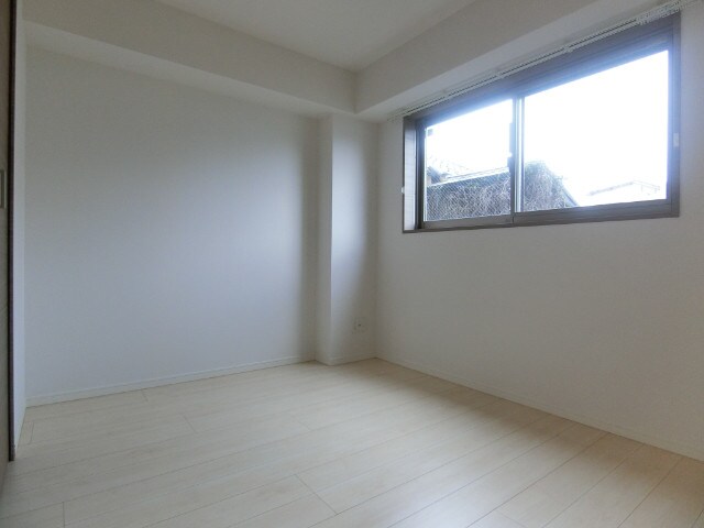 メープルスクエア心斎橋の物件内観写真