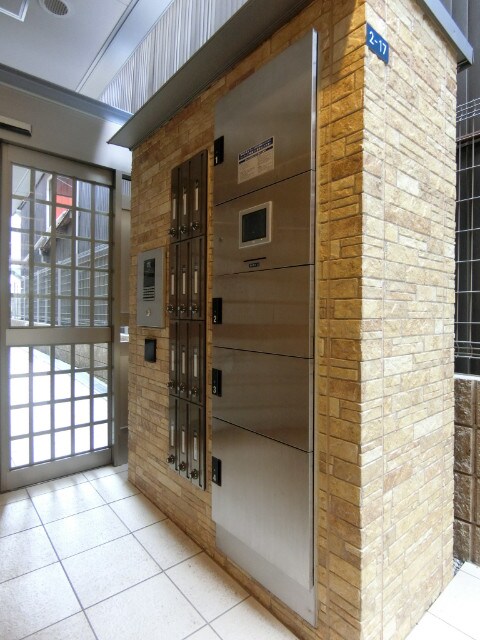 メープルスクエア心斎橋の物件外観写真