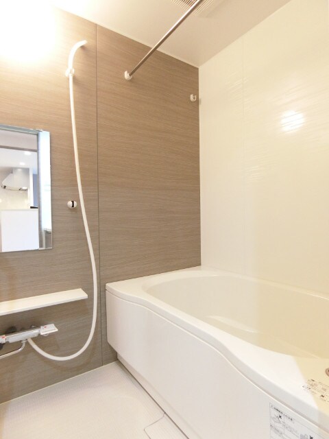 メープルスクエア心斎橋の物件内観写真