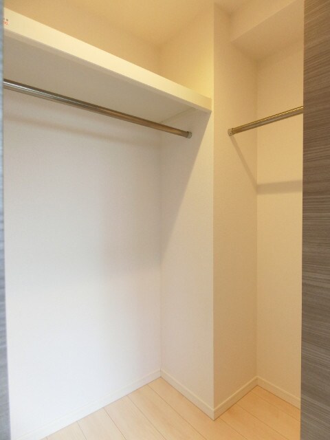 メープルスクエア心斎橋の物件内観写真