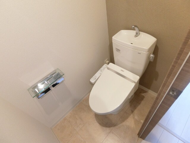 メープルスクエア心斎橋の物件内観写真