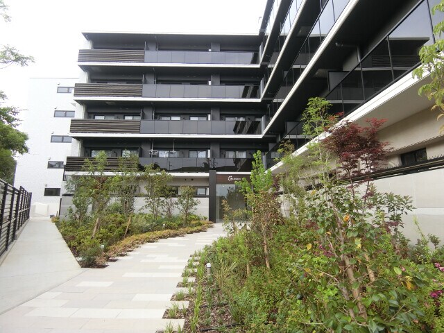 スプランディッド茨木天王の物件外観写真