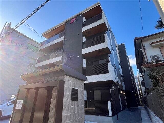 吹田駅 徒歩9分 1階の物件外観写真