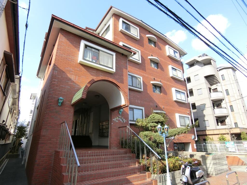 摂津市駅 徒歩4分 3階の物件外観写真