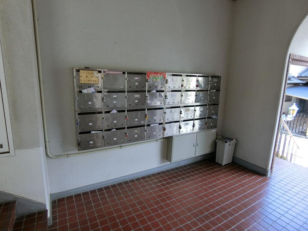 摂津市駅 徒歩4分 3階の物件外観写真