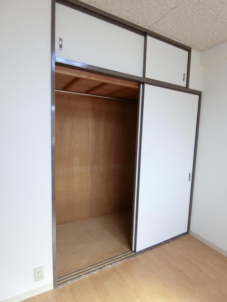 摂津市駅 徒歩4分 3階の物件内観写真