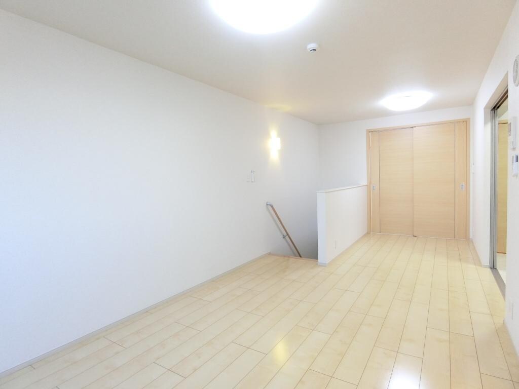 南摂津駅 バス8分  西鳥飼下車：停歩9分 4階の物件内観写真