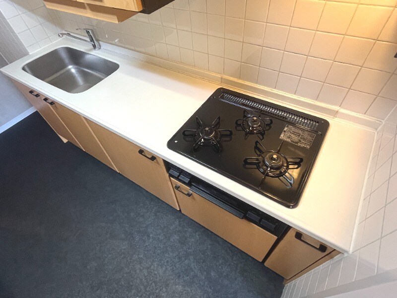 ラジュニール春日丘の物件内観写真