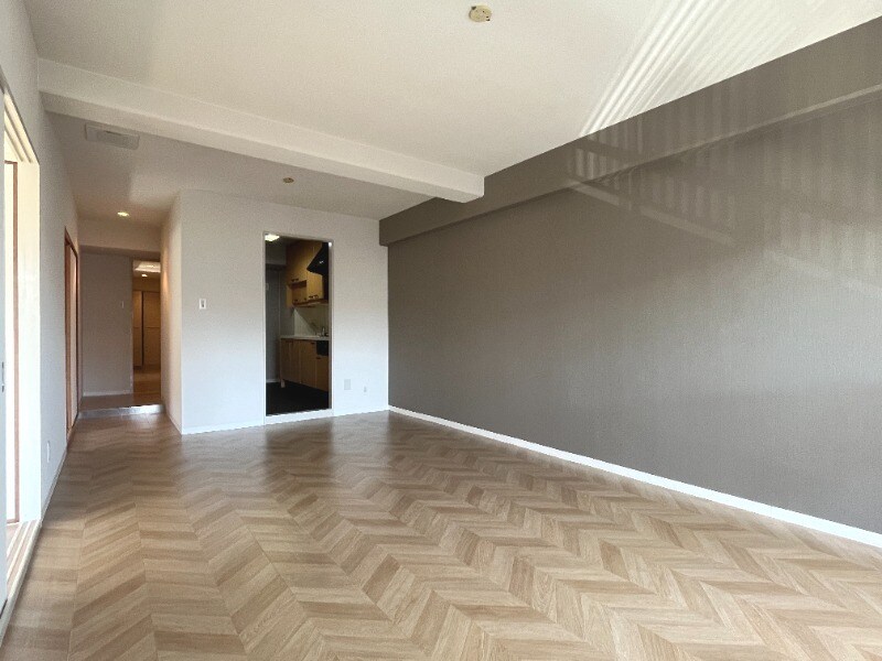 ラジュニール春日丘の物件内観写真