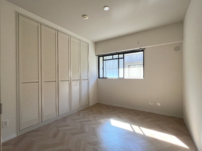 ラジュニール春日丘の物件内観写真