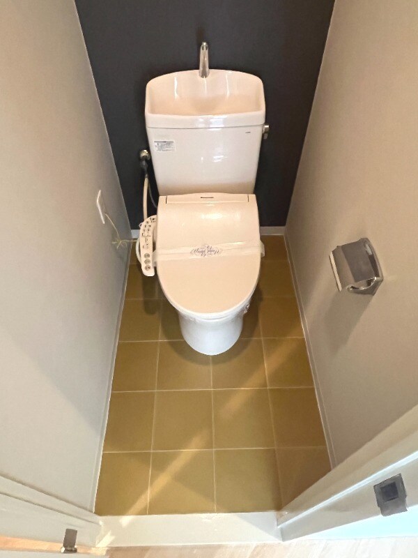 ラジュニール春日丘の物件内観写真