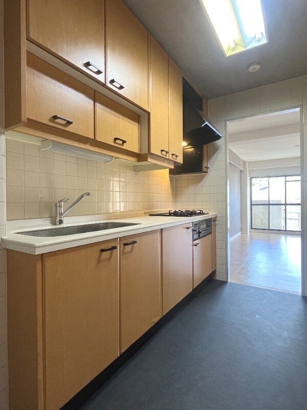 ラジュニール春日丘の物件内観写真