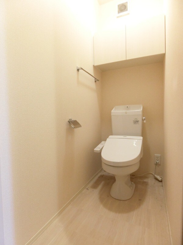 Station side courtの物件内観写真