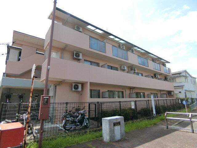 大阪府摂津市正雀２丁目の物件外観写真