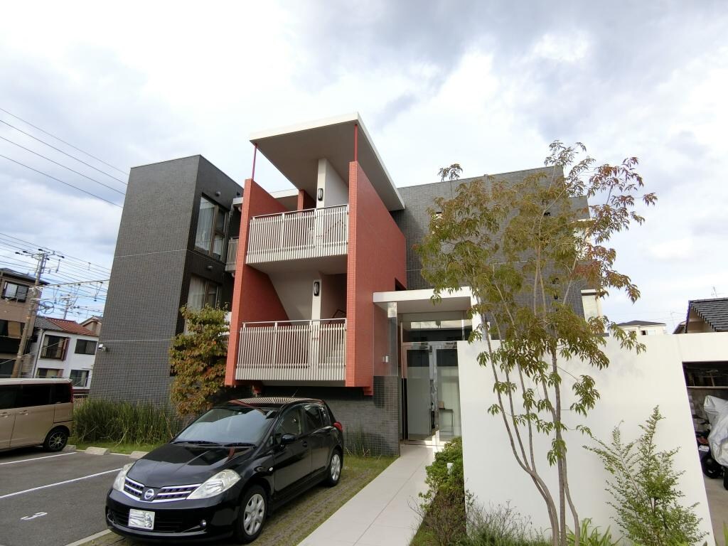 HGTコート高槻の物件外観写真