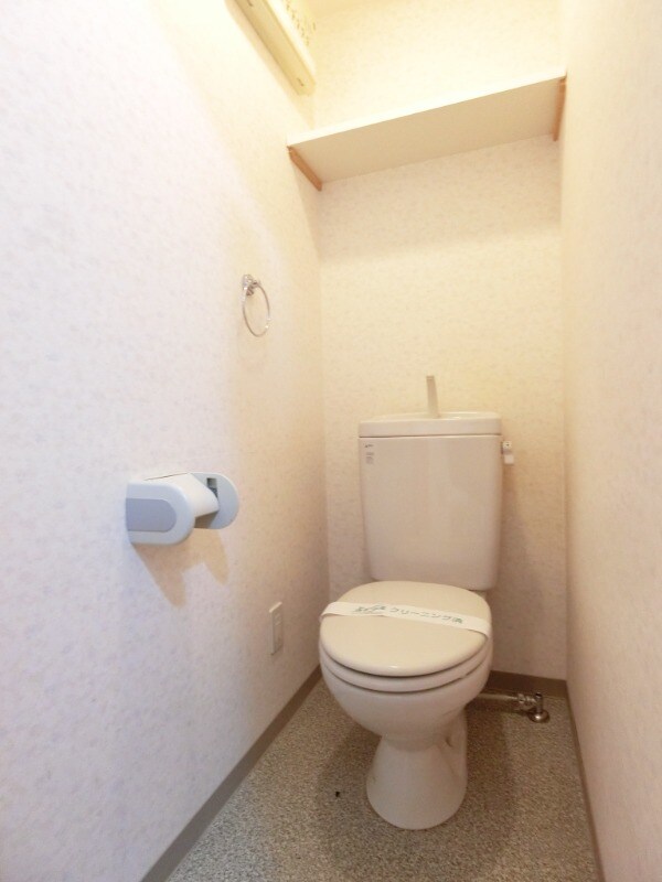 ラ・フォンテ摂津富田の物件内観写真