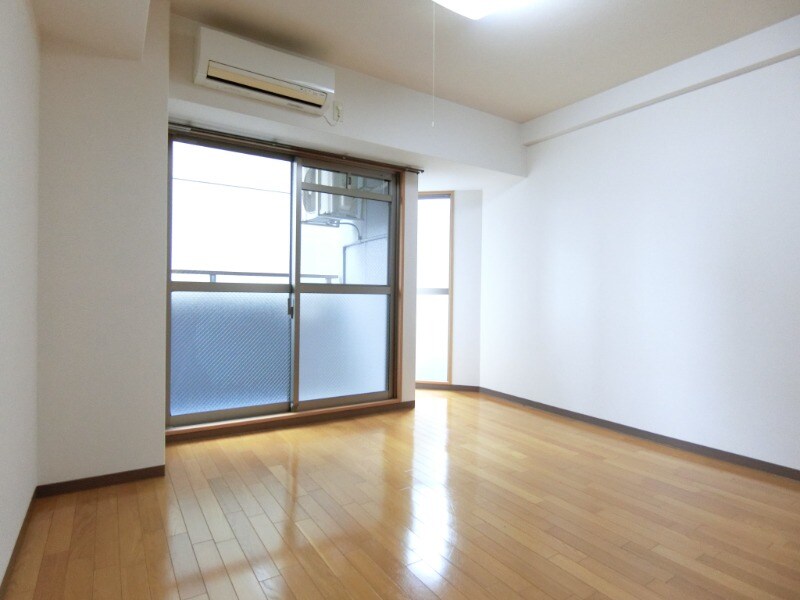 ラ・フォンテ摂津富田の物件内観写真