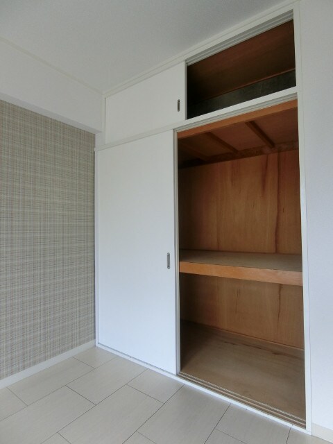 茨木駅 徒歩4分 7階の物件内観写真