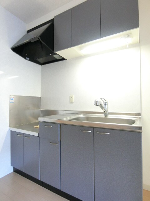 フロンティア中川の物件内観写真