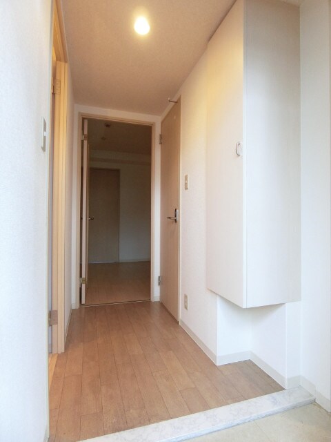 フロンティア中川の物件内観写真