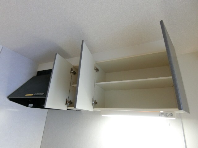 フロンティア中川の物件内観写真