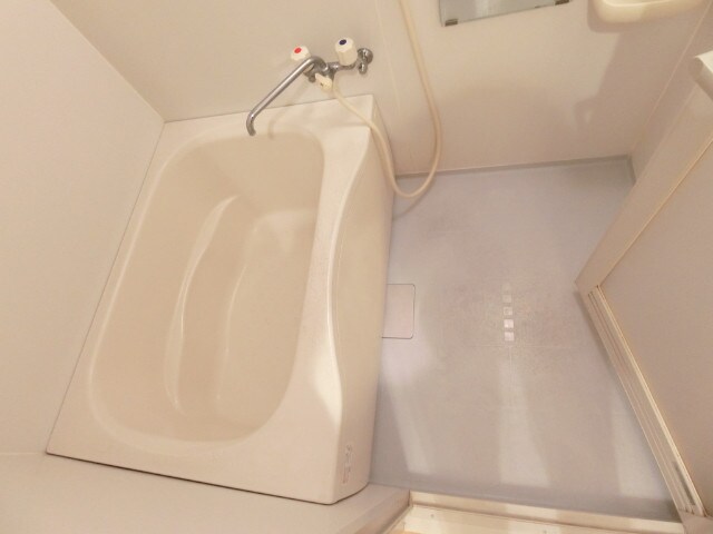 フロンティア中川の物件内観写真