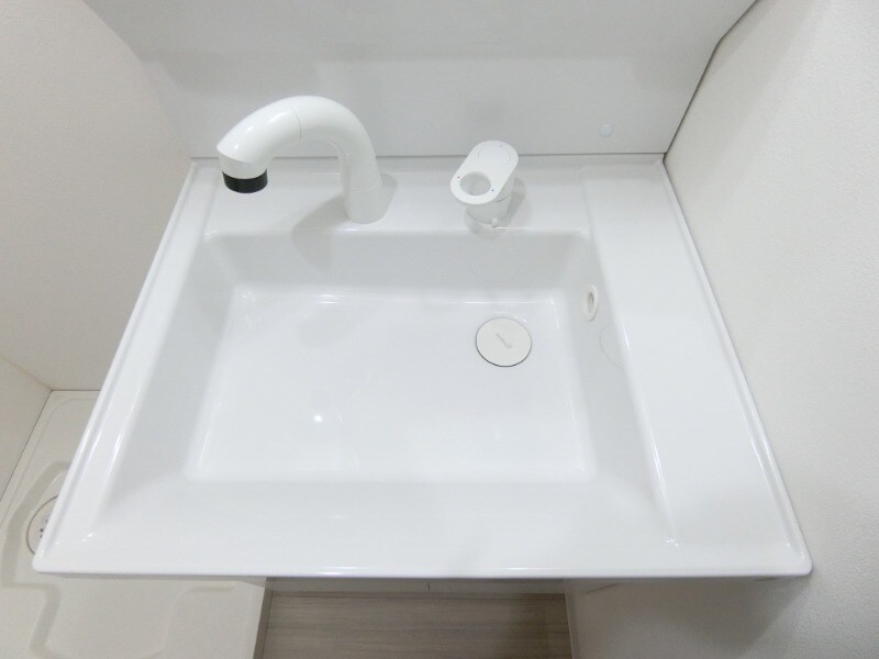 ベルリッジ岸辺Aの物件内観写真