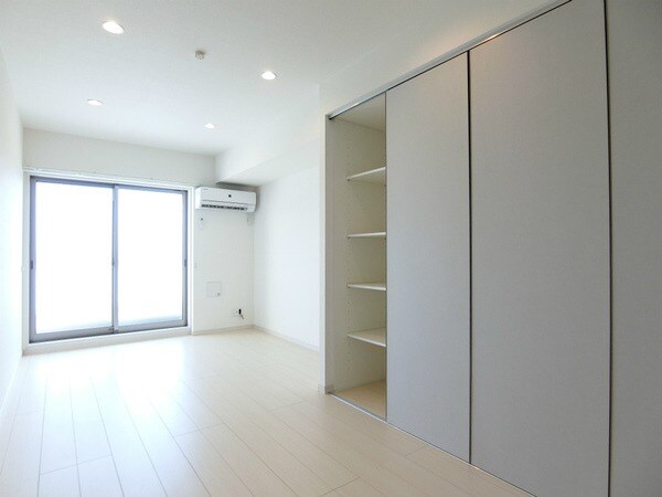 リブリ・岸部・OSAKAの物件内観写真