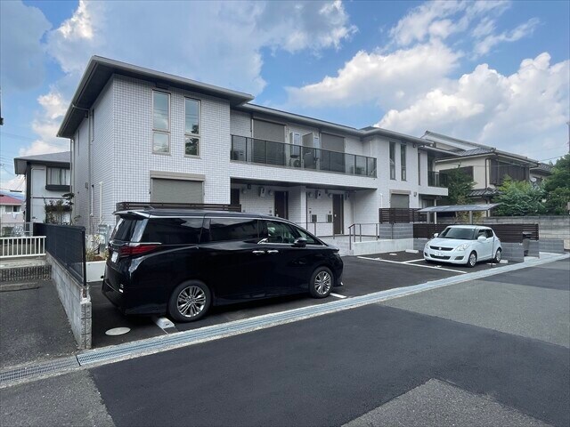 Le Cing 小野原の物件外観写真