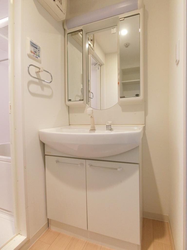 セリーゼウエストの物件内観写真