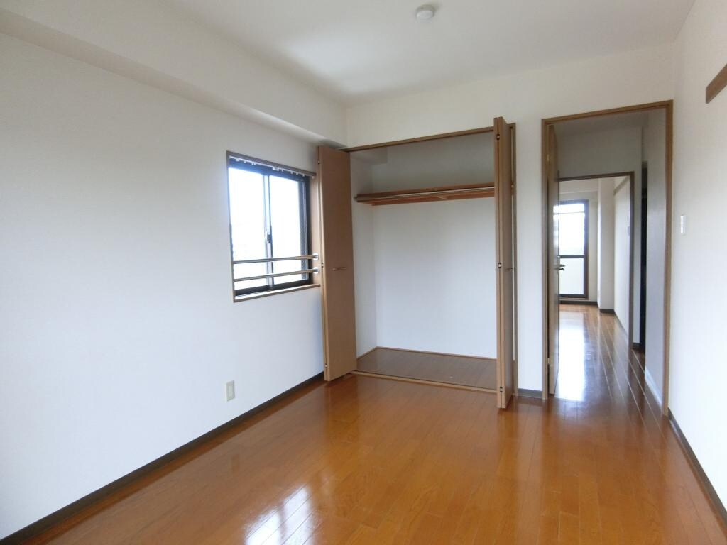 ヴィルヌーブの物件内観写真