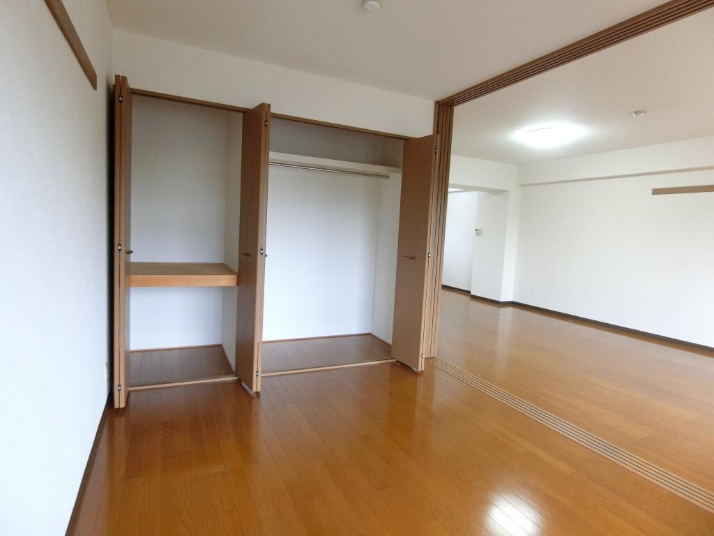 ヴィルヌーブの物件内観写真