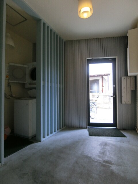 サテライト総持寺の物件外観写真