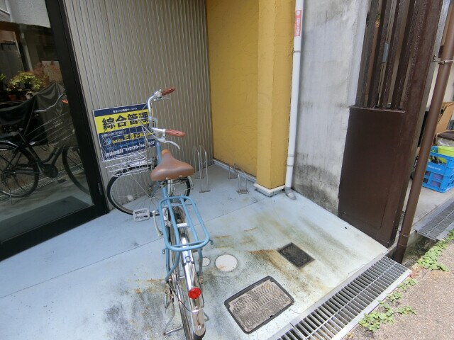 サテライト総持寺の物件外観写真