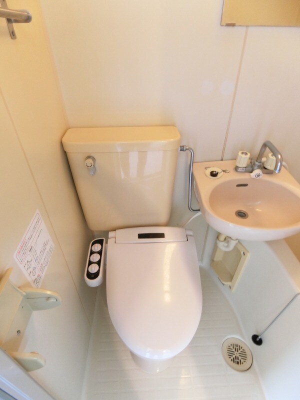 サテライト総持寺の物件内観写真