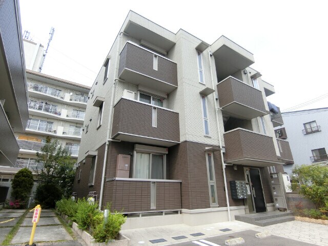 ソシュールの物件外観写真